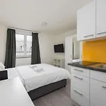 Apartment Downtown Deluxe With Queen Bed Be-55 Zürich
