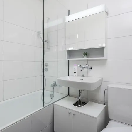 Downtown Deluxe With Queen Bed Be-55 Zurych